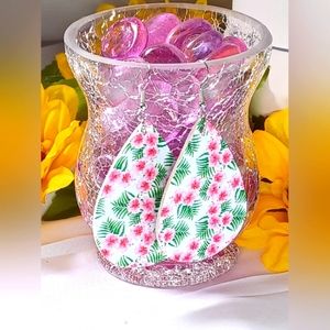 🔥 Summer🏖 trendy faux leather earings 🔥